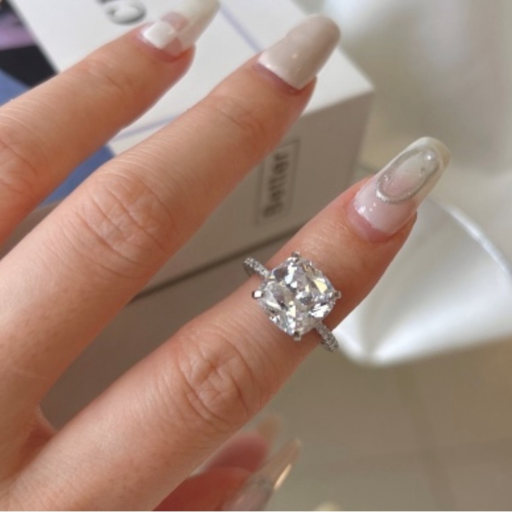 ❌SOLD❌Square engagement ring s925 sterling silver size 7